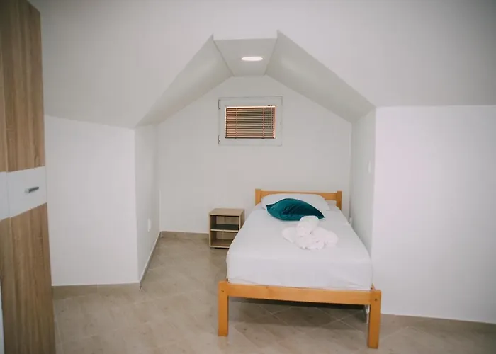Lovely Apartment Moki Near The Center
